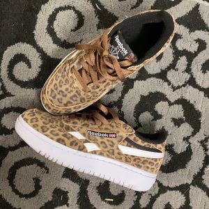 Reebok Sneakers Size 7